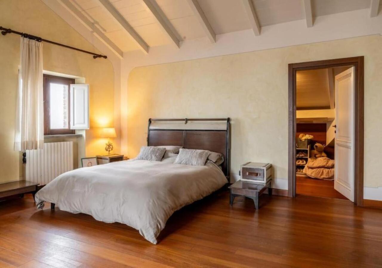 Appartamento La Terrazza Sul Verde, Vista Mozzafiato In Pieno Centro Todi Esterno foto